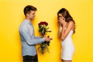Valentine's Day Week Propose Day दिल को छू जाने वाली Shayari और Quotes In Hindi 2024